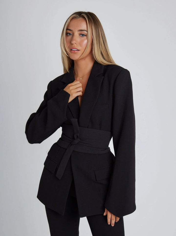 Livia - Blazer with Belt