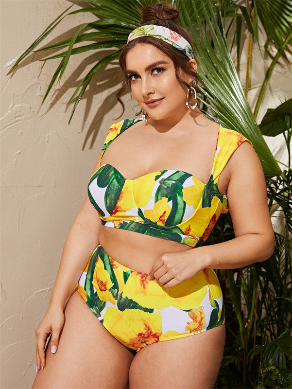 Sarah 3-Piece Bikini Swimsuit With Beach Skirt