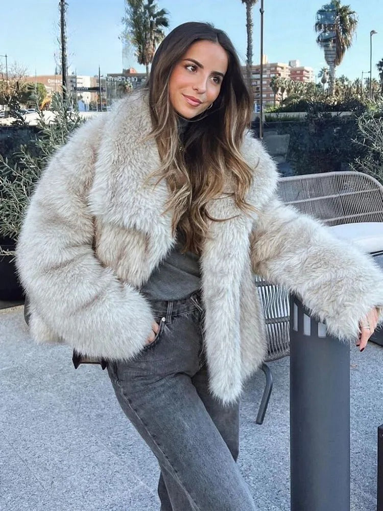 Olivia - Fur Jacket